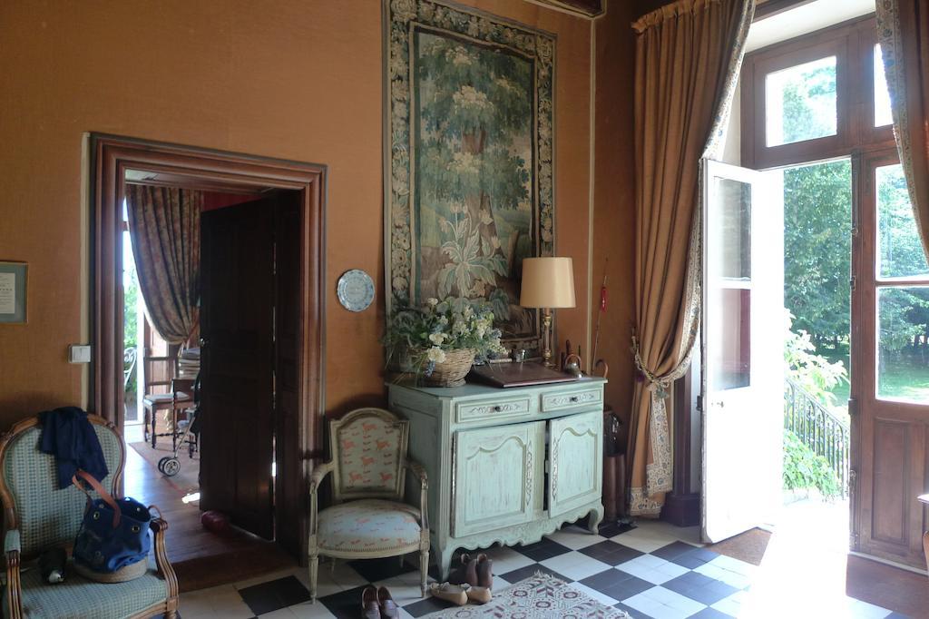 Hotes De Montboulan Salbris Buitenkant foto
