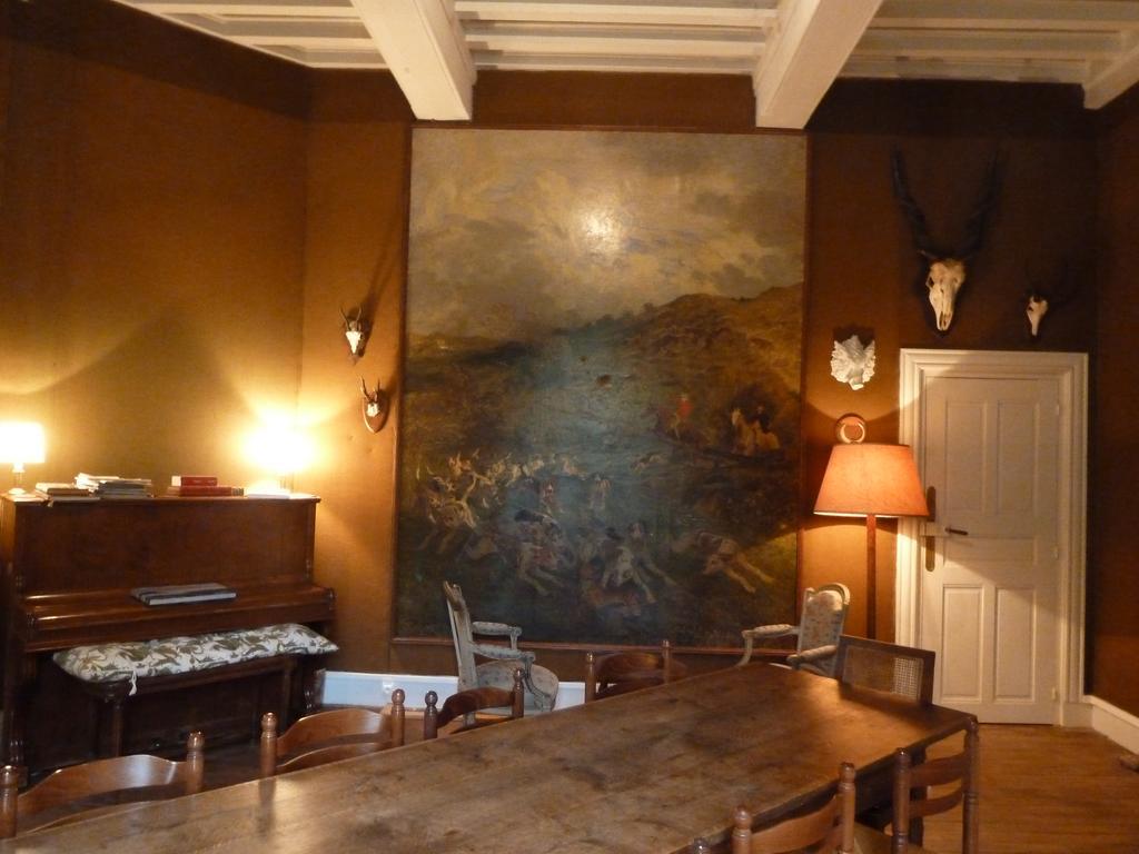 Hotes De Montboulan Salbris Buitenkant foto