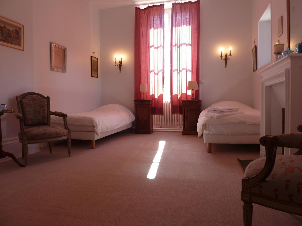 Hotes De Montboulan Salbris Buitenkant foto