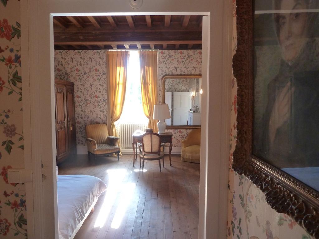 Hotes De Montboulan Salbris Buitenkant foto
